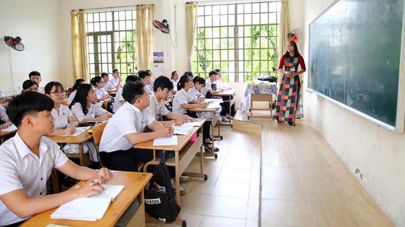 Các môn học cấp 3 theo chương trình hiện hành & thời lượng
